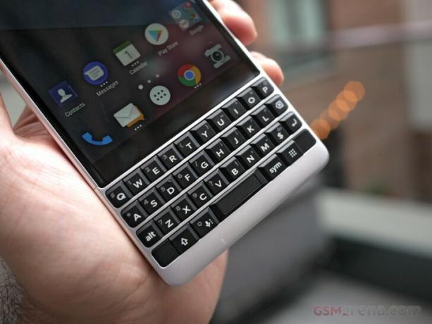 รีวิว Blackberry Key2 Hands On