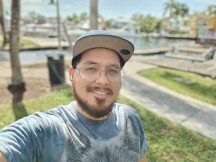 Selfies, câmera frontal (retrato) - f4.5, ISO 100, 1472s - avaliação do OnePlus 11