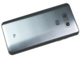 Ice Platinum sembra acciaio spazzolato, ma non lo è - Recensione LG G6